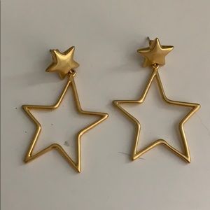 Gold star earrings